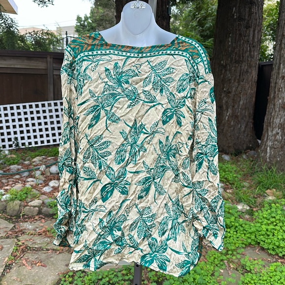 Sun Child Short Silk Jacket - Picture 4 of 5